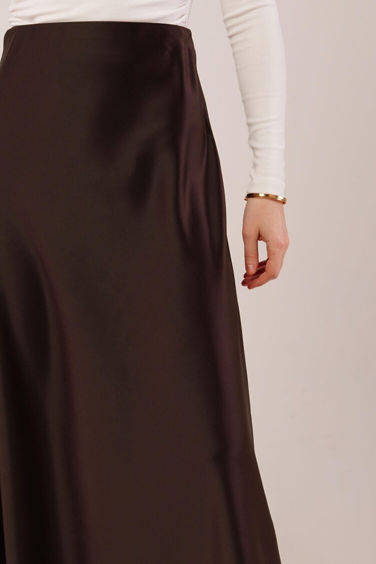 Bell Cut MidiWholesale Satin Skirt