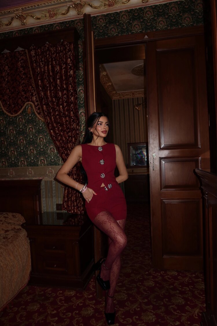 Rotten Skirt Suit