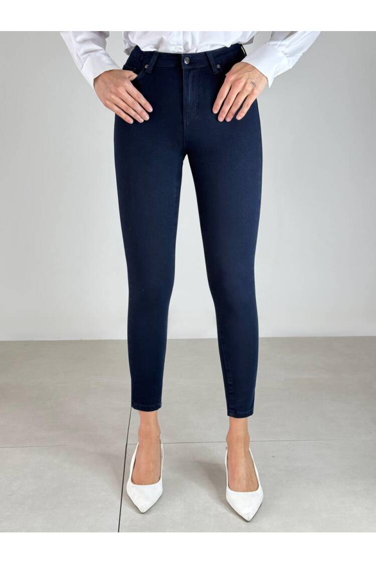 Slim Leg High Waist NavyJeans - Brand: LACARINO - Women's Clothing Wholesale - Globality Store