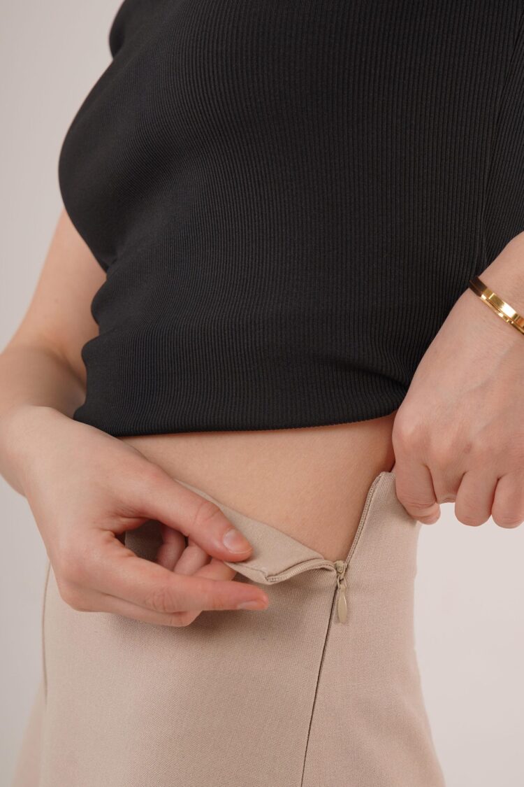 WholesaleFabric Pants With Loose Leg Side Zipper