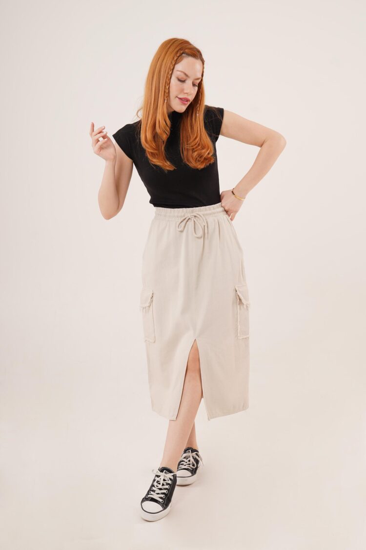 WholesaleSkirt With Front Slit Pocket Detailed