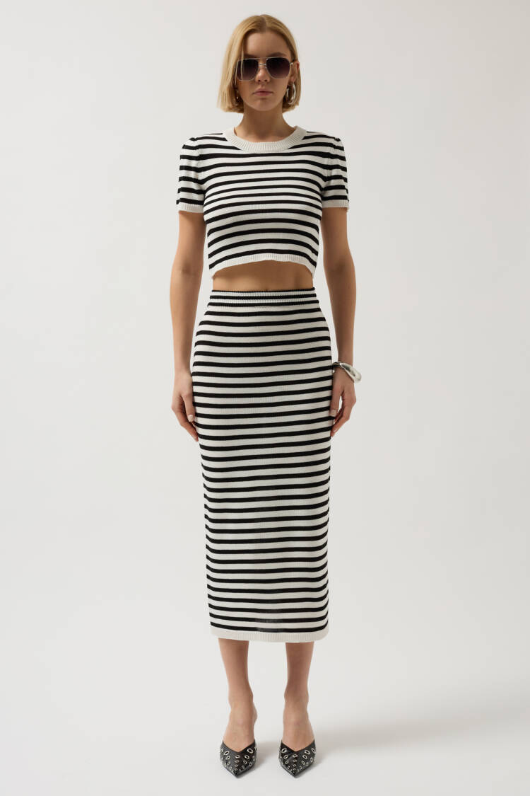 Striped Midi Textured Skirt -- Black