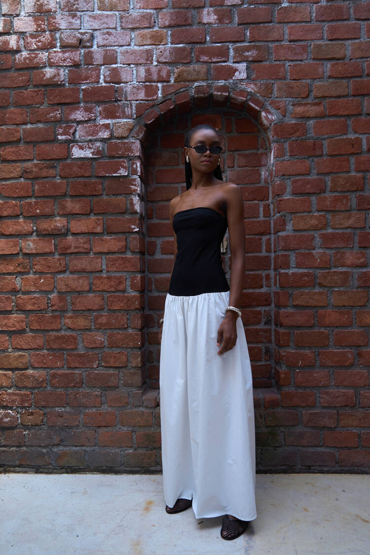 Long Dress -And White - Qustyle - Globality Store - Women Clothes Wholesale Turkey
