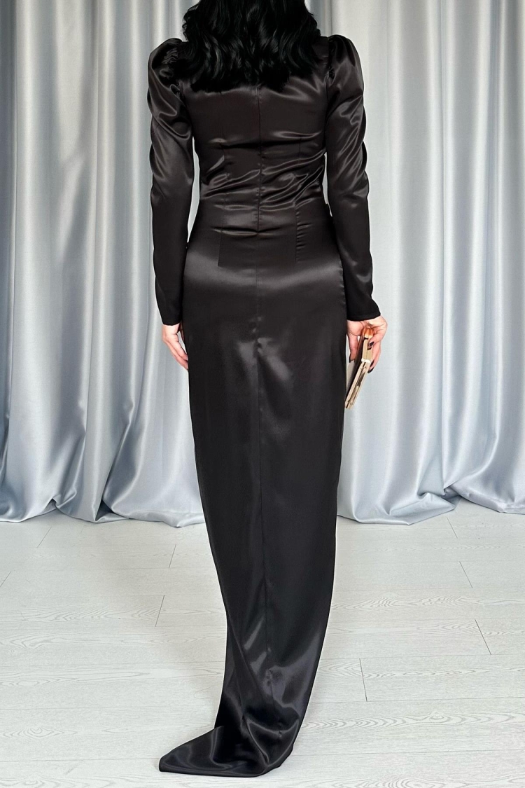 Chest Coupled Slit Dress