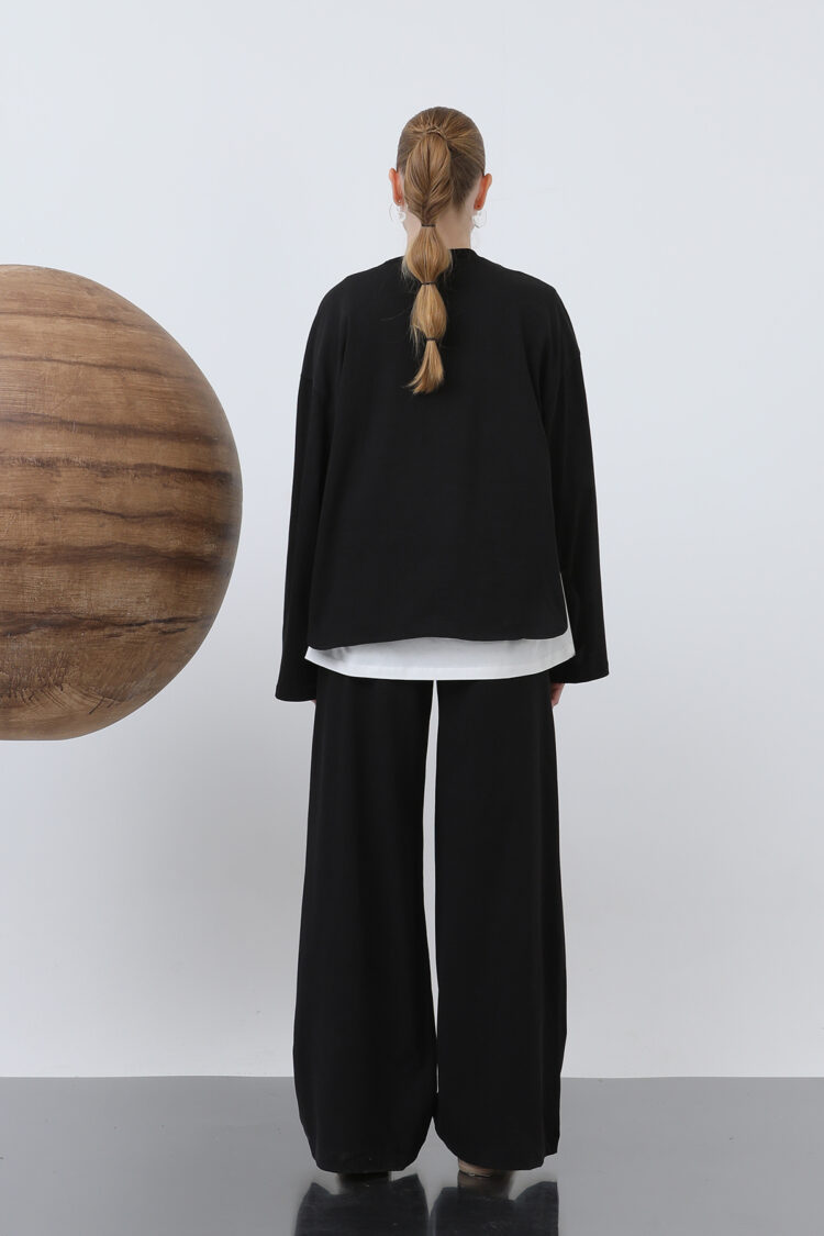 Women's Basic Asymmetric Garnished Sweatshirt