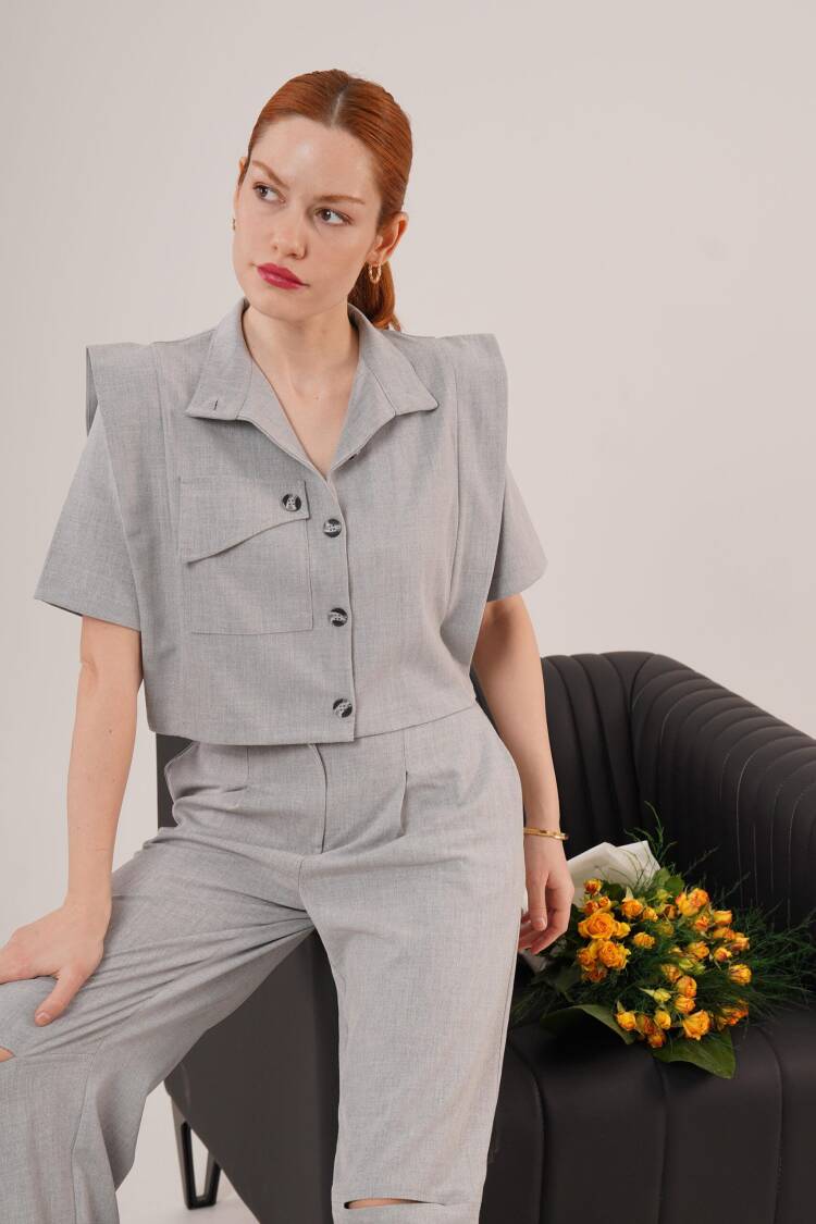 Buttoned Blouse With Pockets And Knee Detailed Pants Gray Wholesale Two Piece Suit