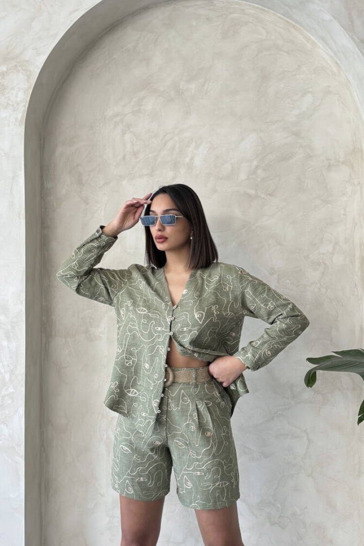 Embroidered Shorts - Light