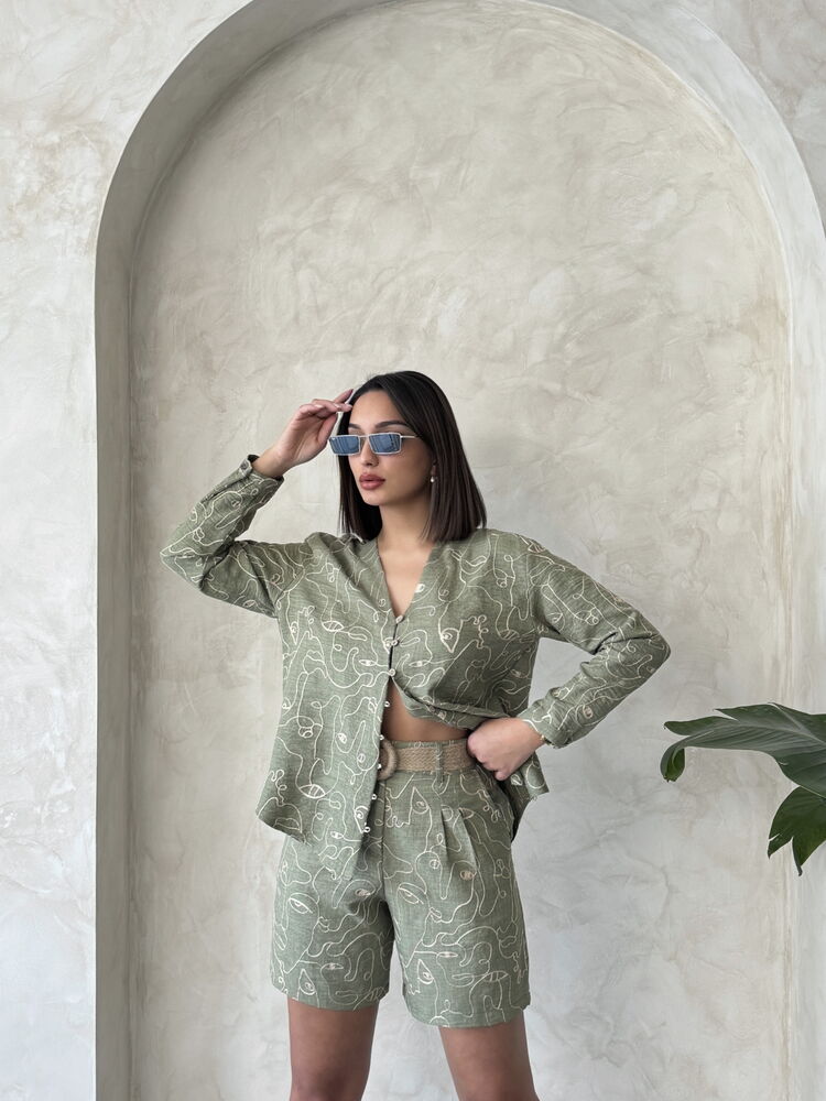 Embroidered Shorts - Light