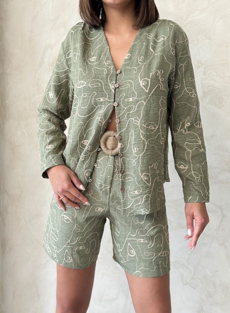 Embroidered Shorts - Light