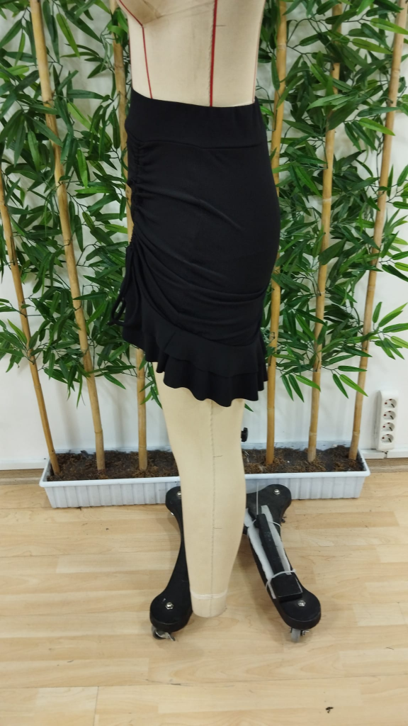 Women's High Waist Side Drawstring Ruffle Short Sandy Skirt - Black