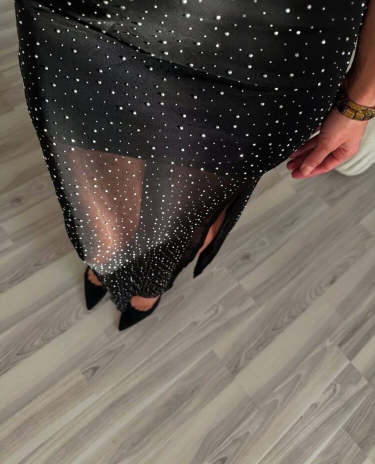 Stone Skirt