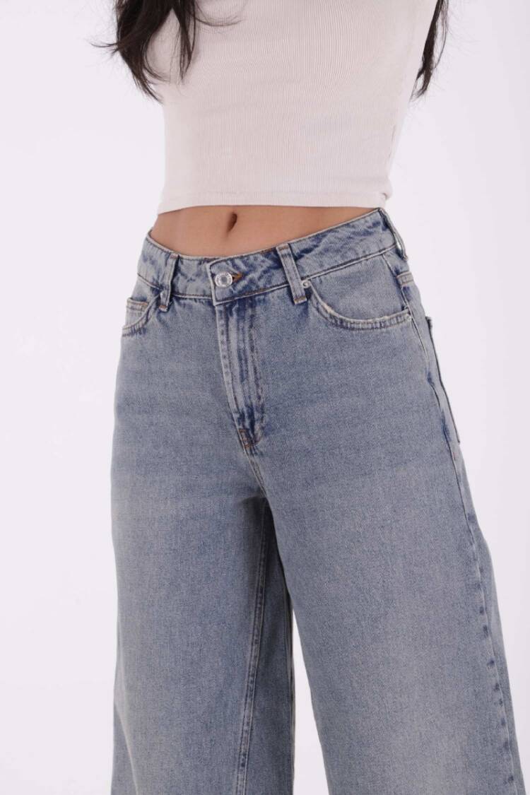 Piece Baggy Jeans