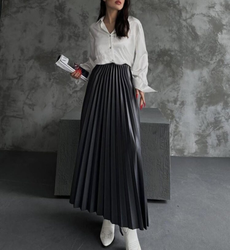 Pleated Skirt