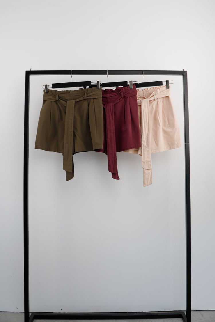 Elastic Waist Shorts - Cream Rouge - Globality Store - Women Clothes Wholesale Turkey