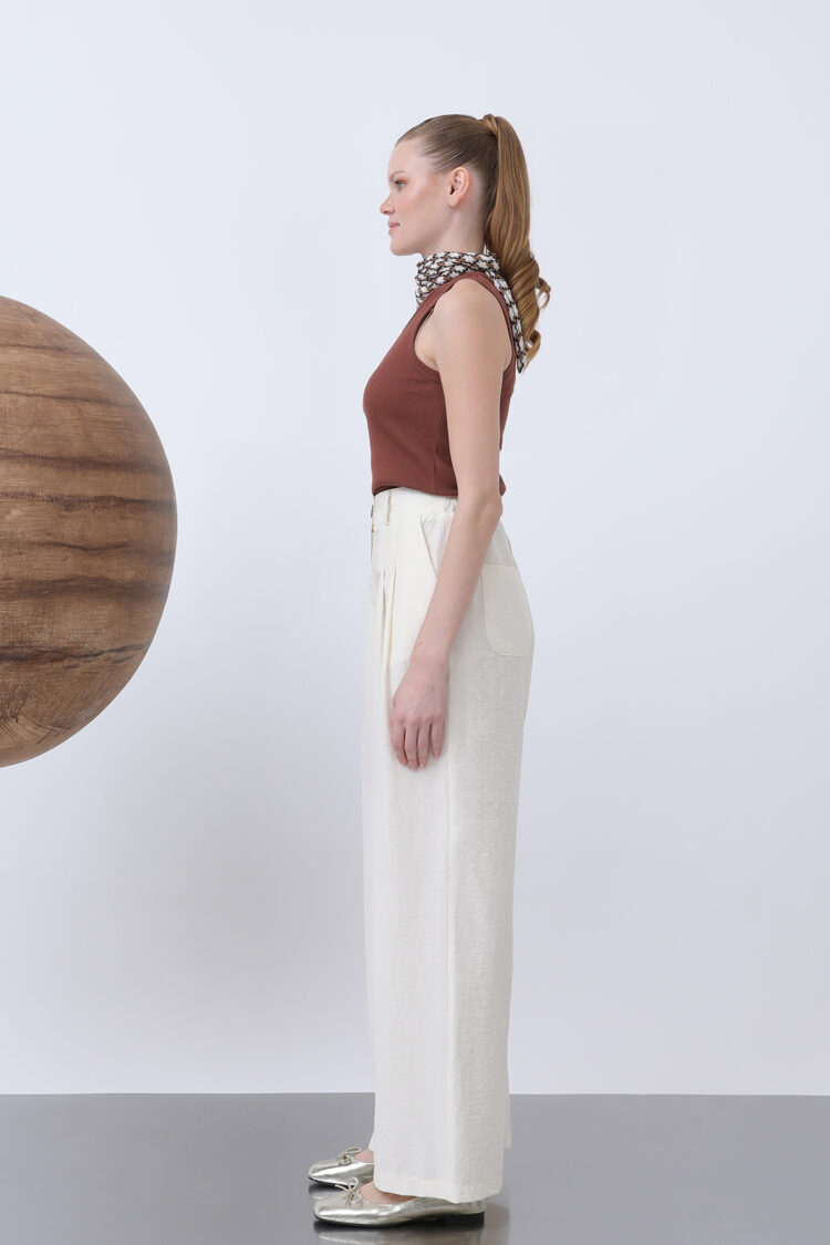 Pleated Basic Pants