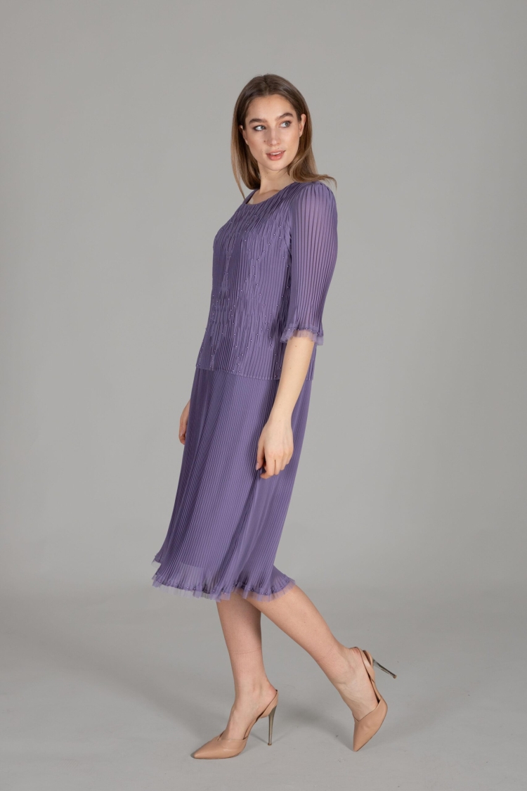 Round Neck Pleated Chiffon Dress