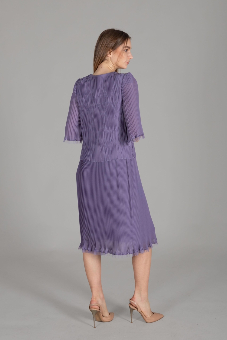 Round Neck Pleated Chiffon Dress