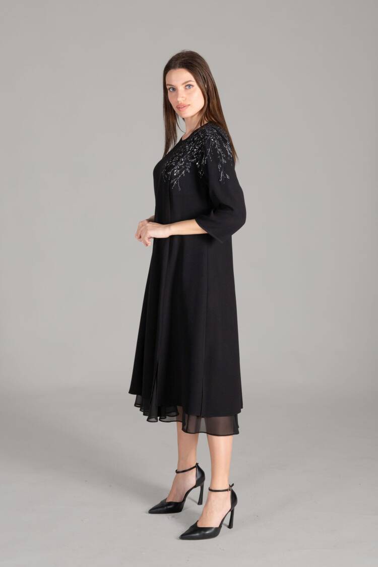 Cuff Round Neck Gown Dress
