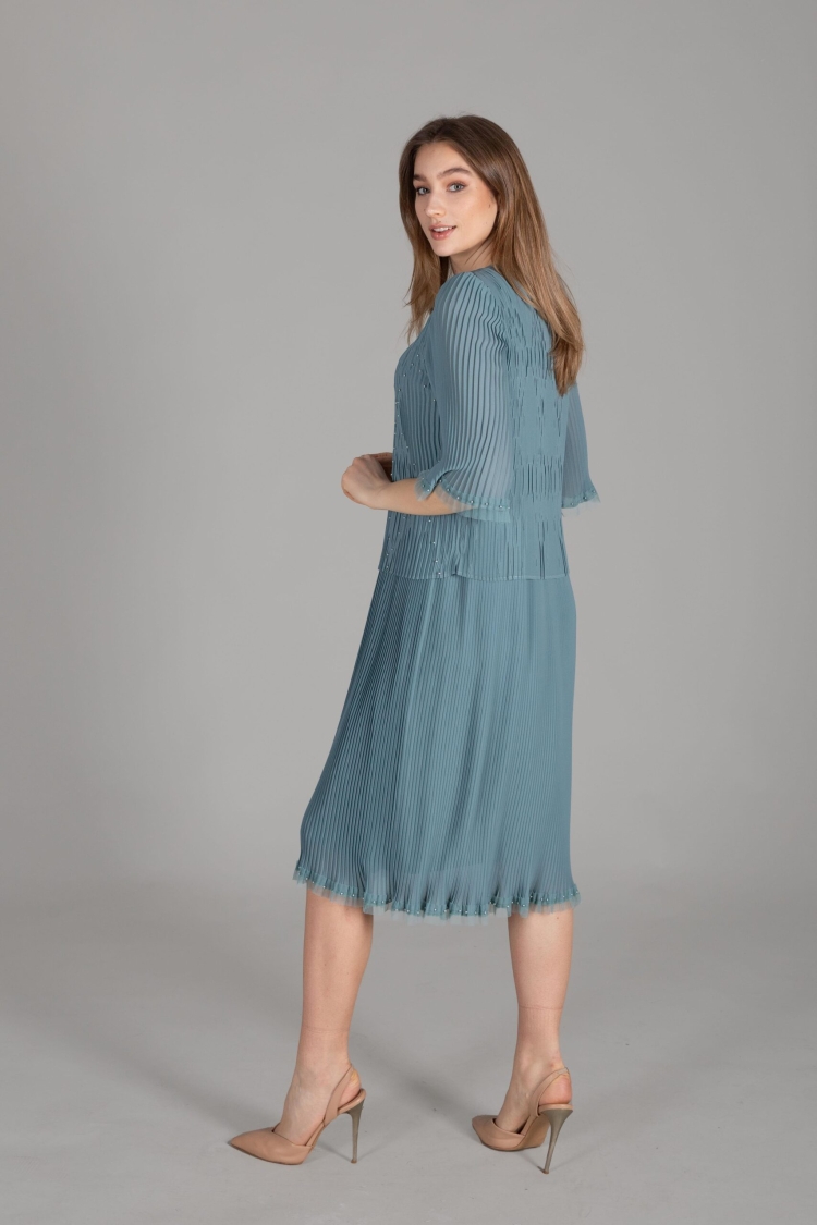 Round Neck Pleated Chiffon Dress