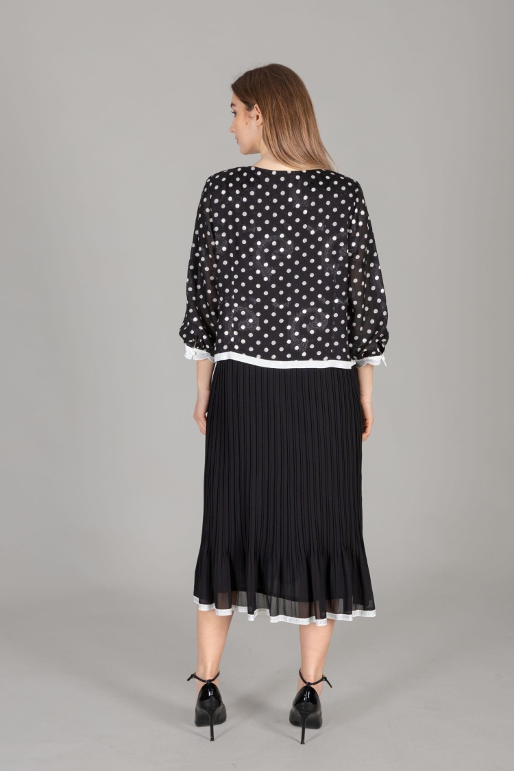 Round Neck Chiffon Dress