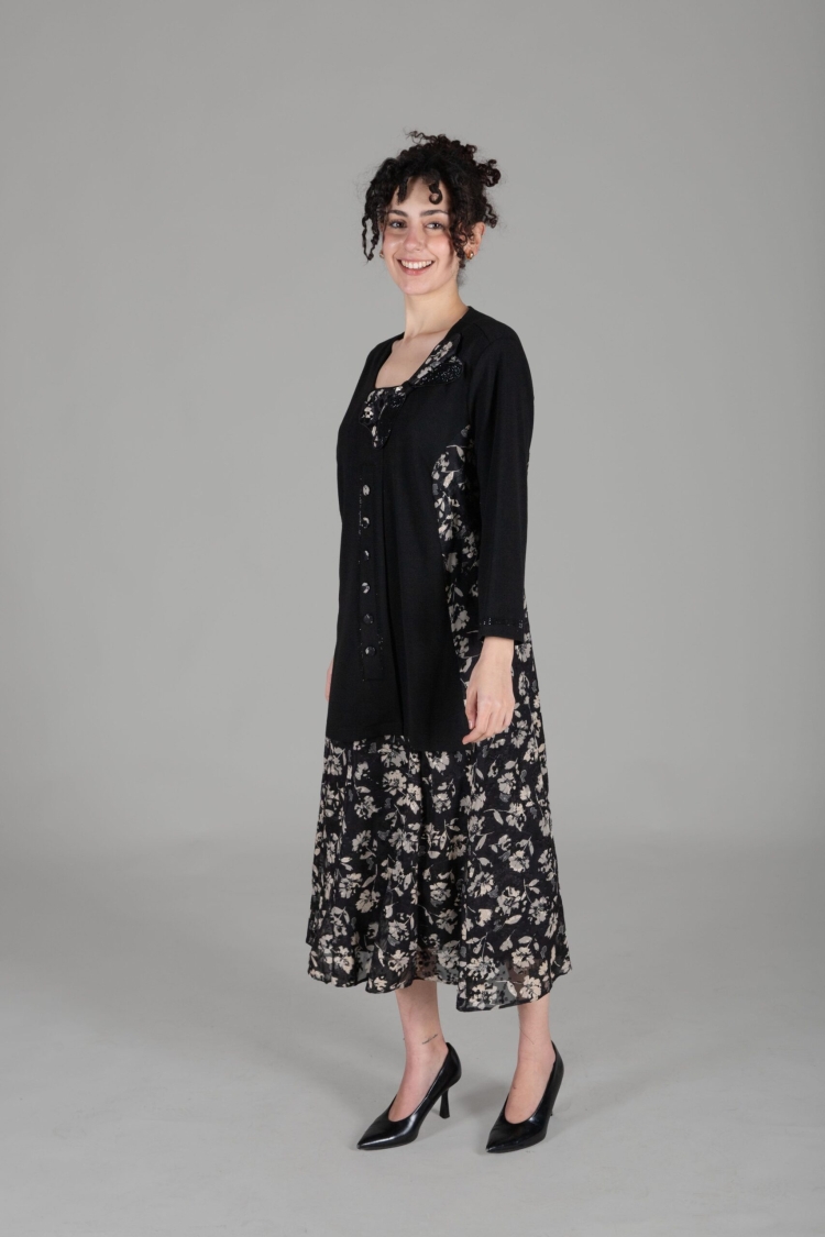 Round Neck Chiffon Dress