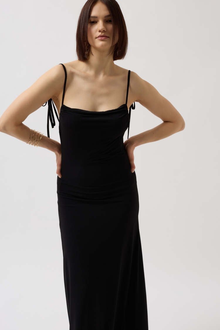 Tie Up Detail Dangle Collar Maxi Dress