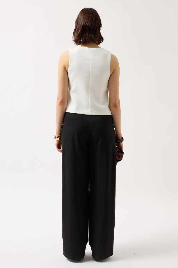 Belt Detail V-Neck Vest
