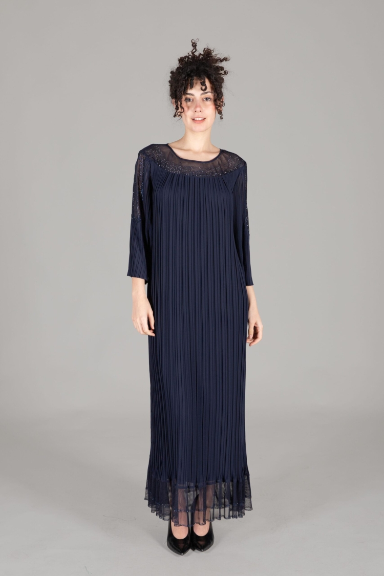 Oval Collar Stone Pleated Dress - GUMANIZE - Globality Store - Women Clothes Wholesale Turkey