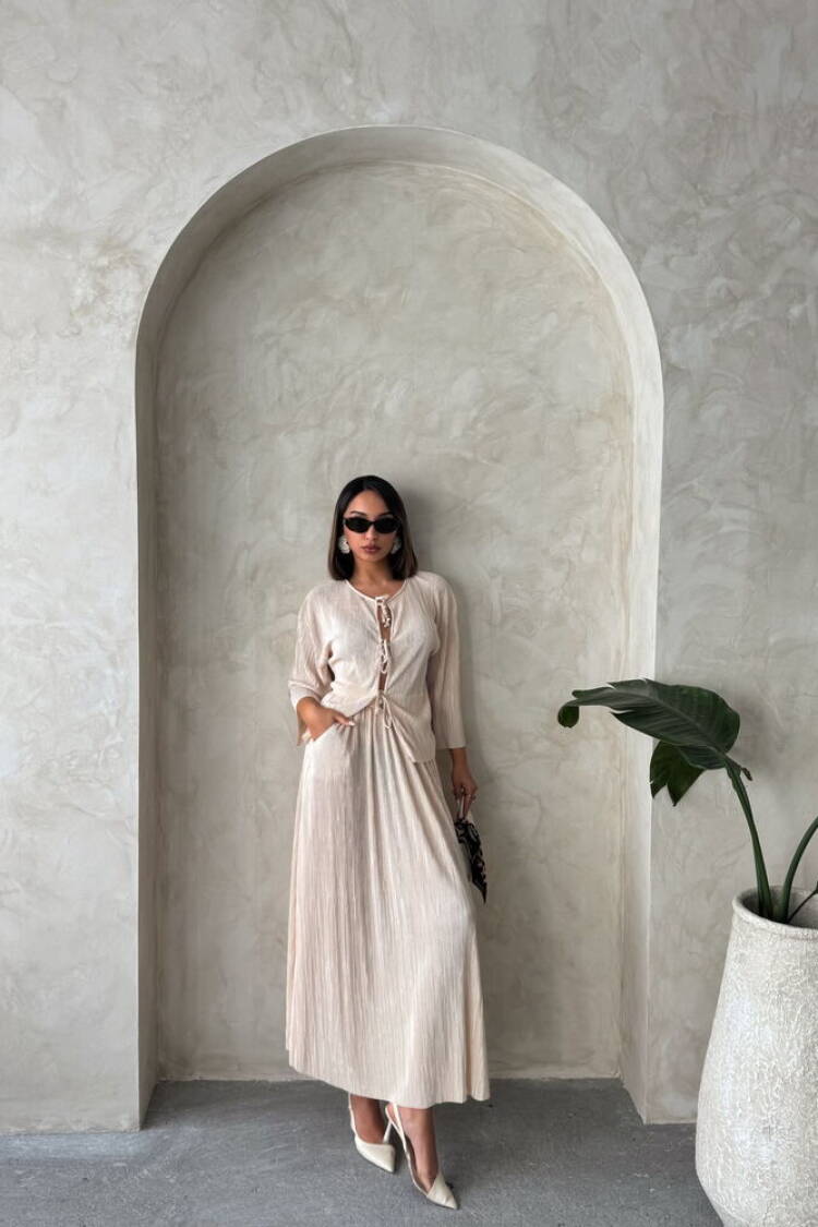 Pleated Skirt