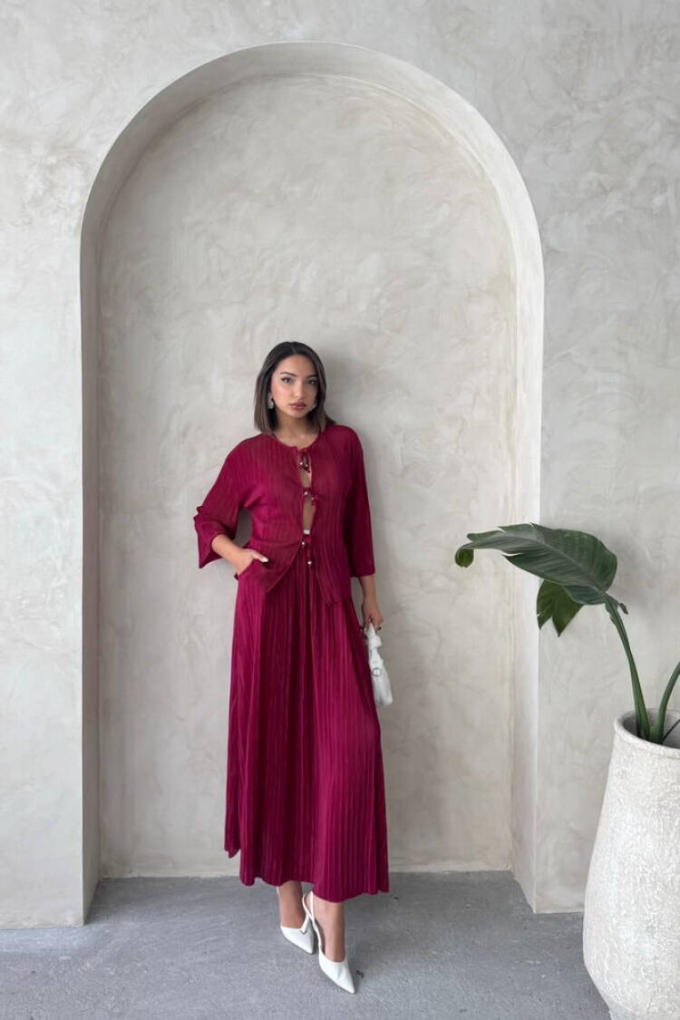 Pleise Skirt - Burgundy