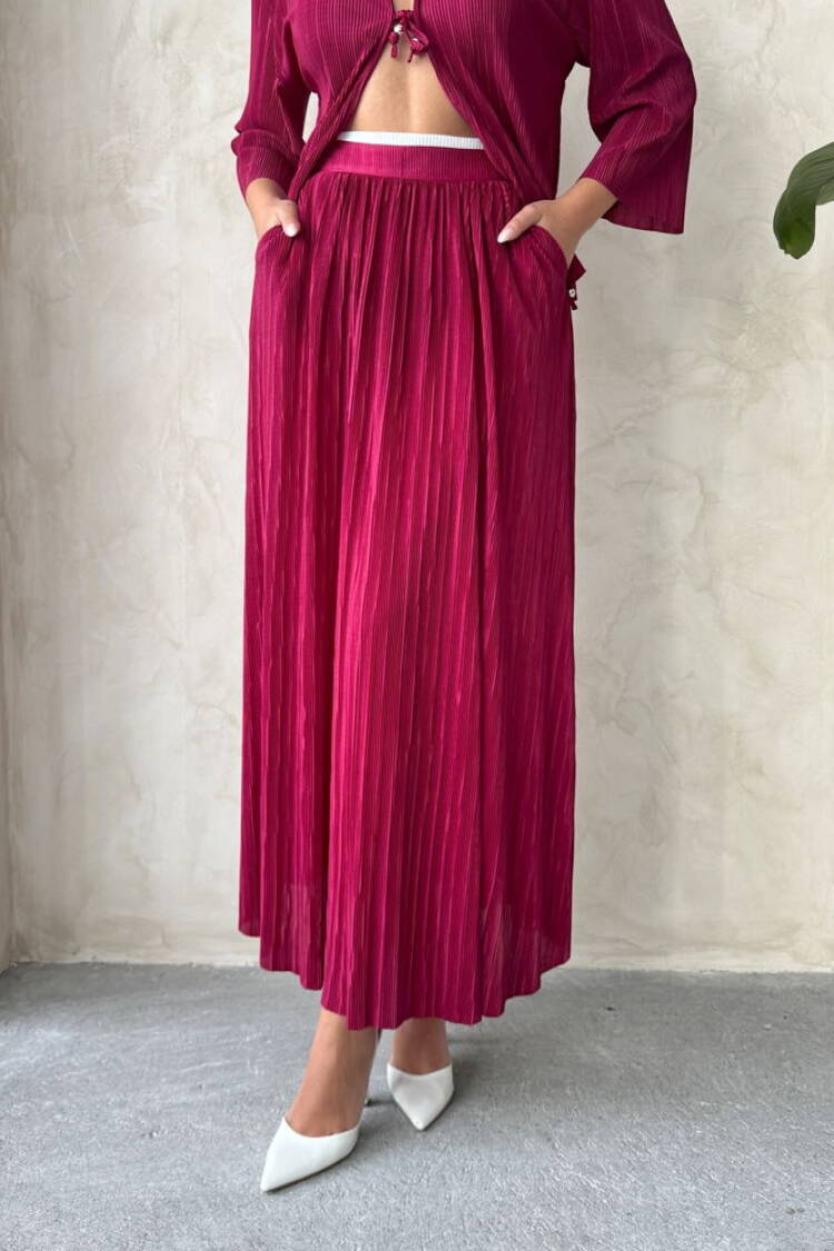 Pleise Skirt - Burgundy
