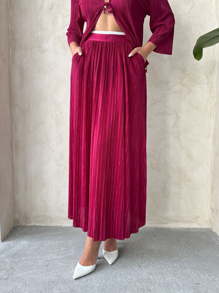 Pleise Skirt - Burgundy