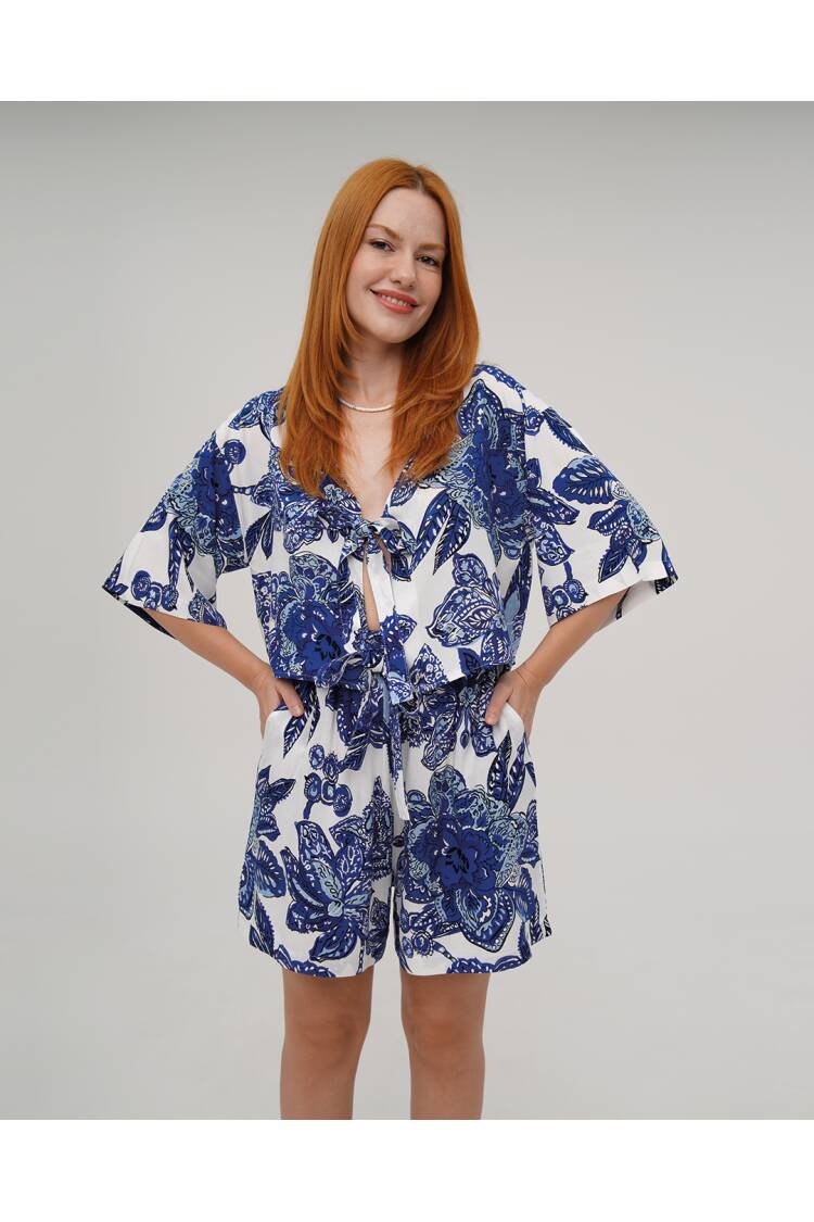 V Neck Front Tie Pattern Shorts Blouse Wholesale Blue Suit