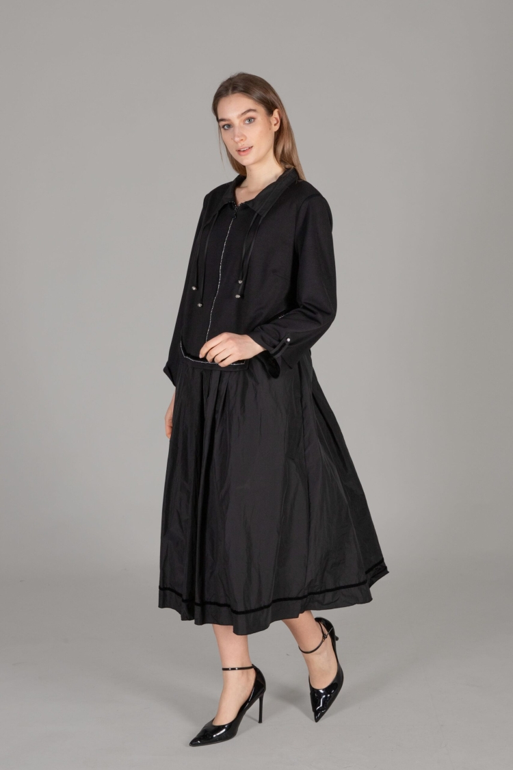 Round Neck Tatya Dress - Black