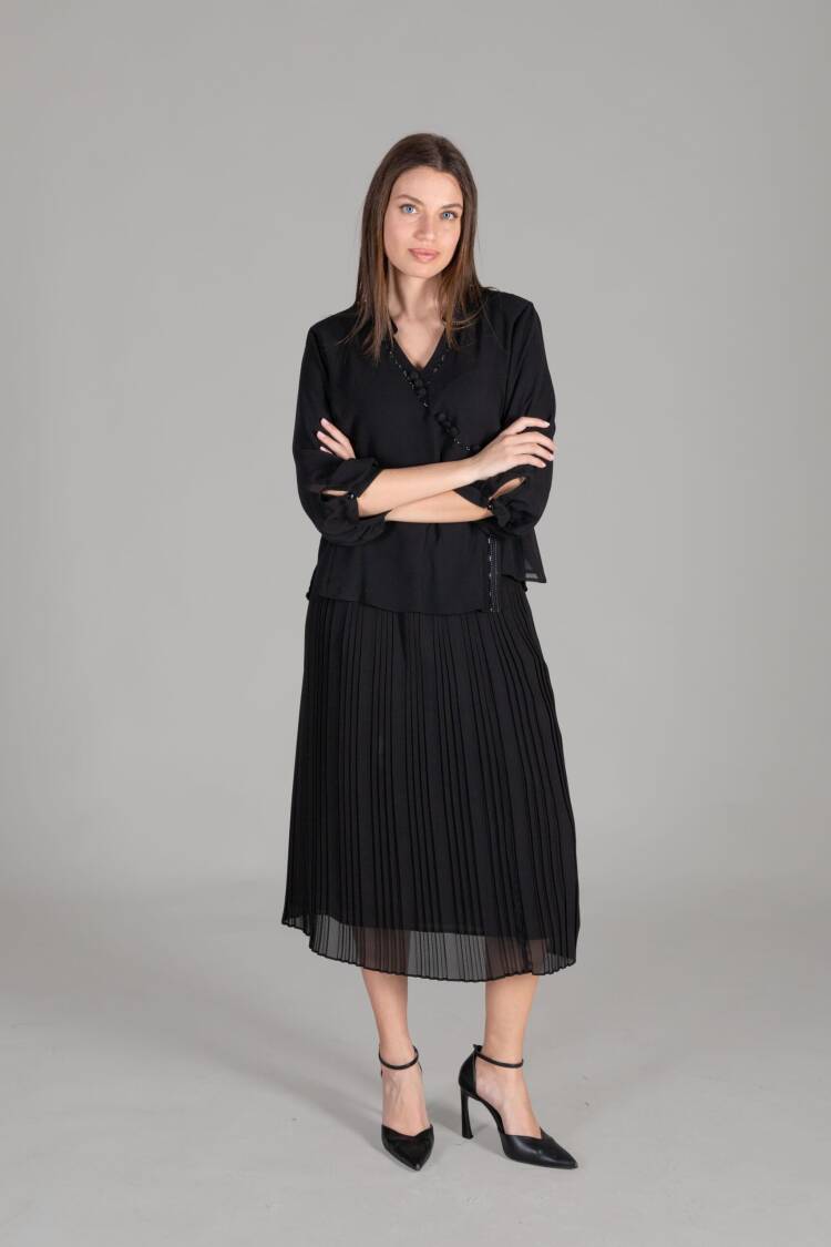 Judge Collar Chiffon Set
