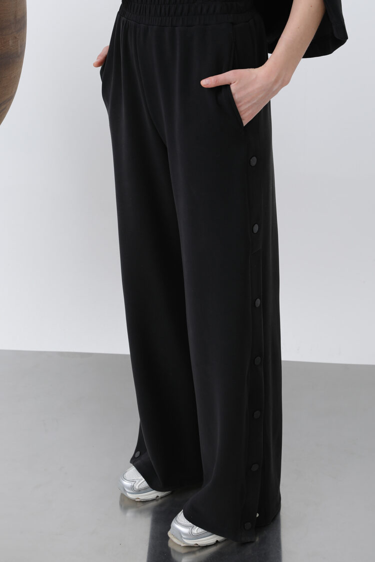 Women's Side Snap Button Detailed Pants