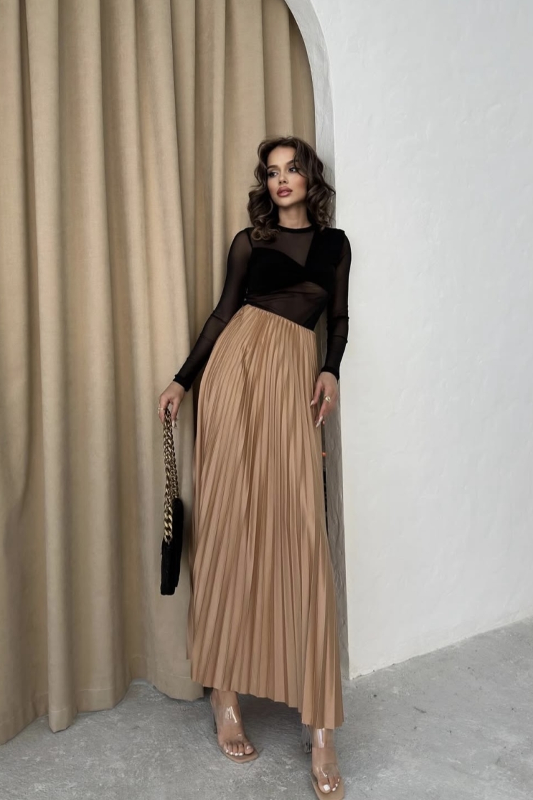 Pleated Skirt