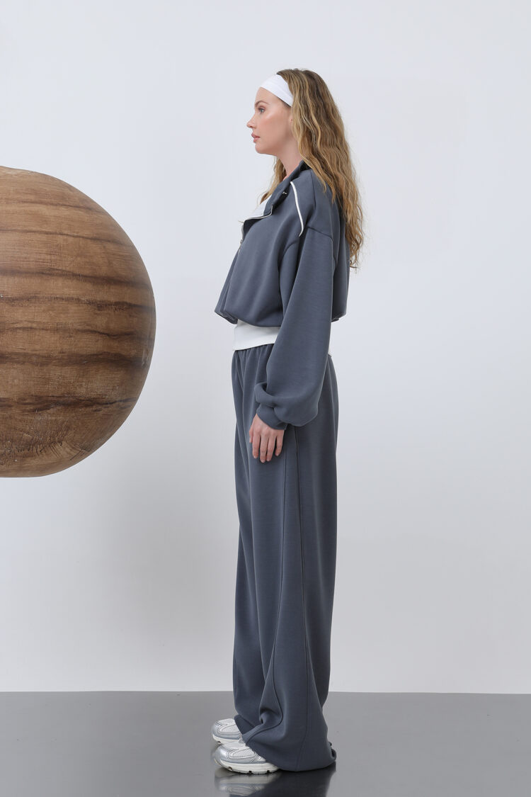 Women's Garnished Double Suit - 4