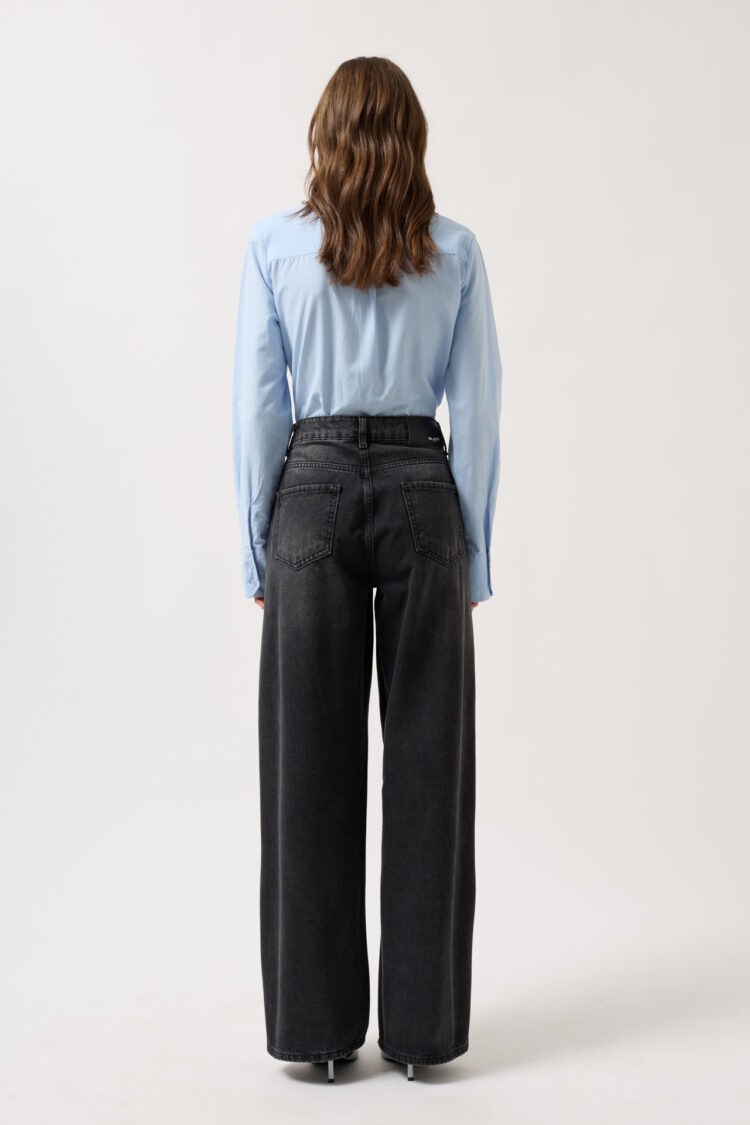 Low Waist Straight Jean