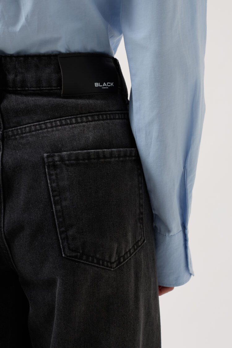 Low Waist Straight Jean