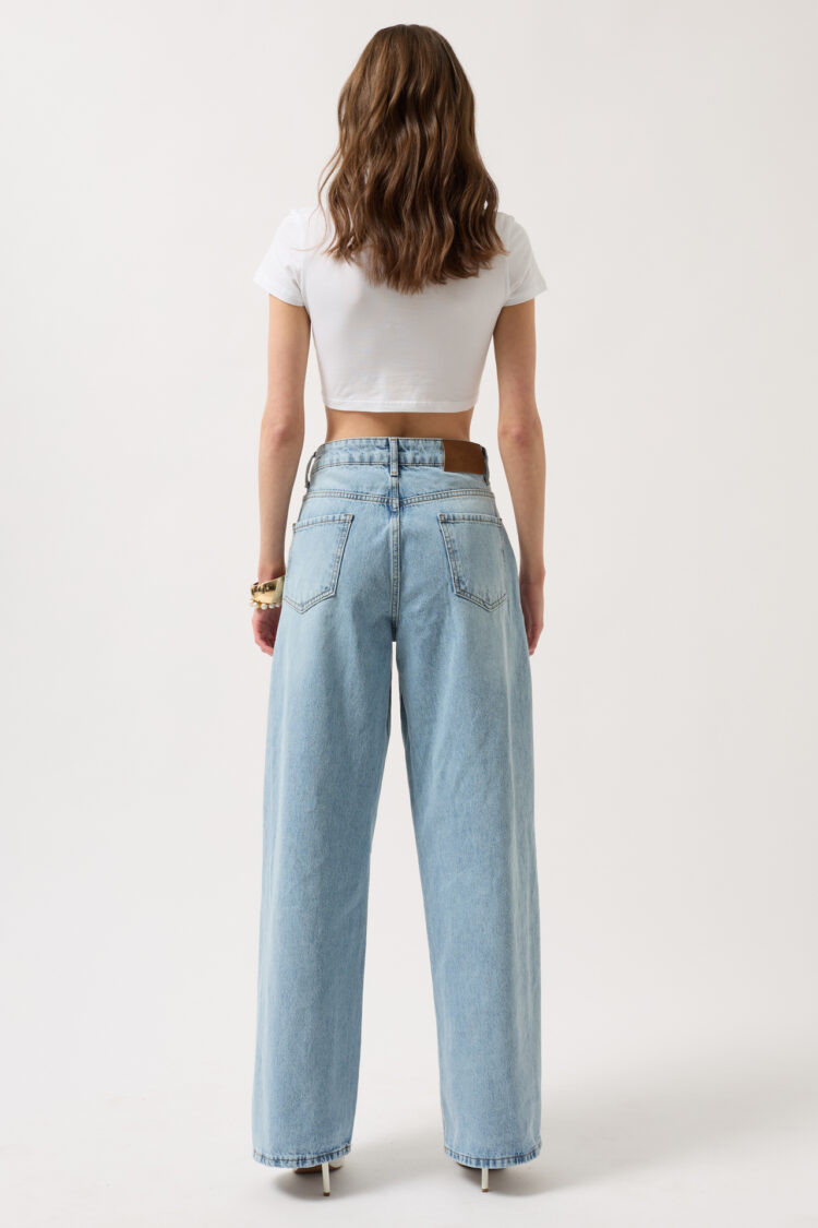 Low Waist Straight Jean