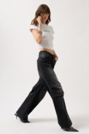 Low Waist Knee Pleated Jean - Snow Wash Smoked - Black Fashion - Globality Store - Women Clothes Wholesale Turkey