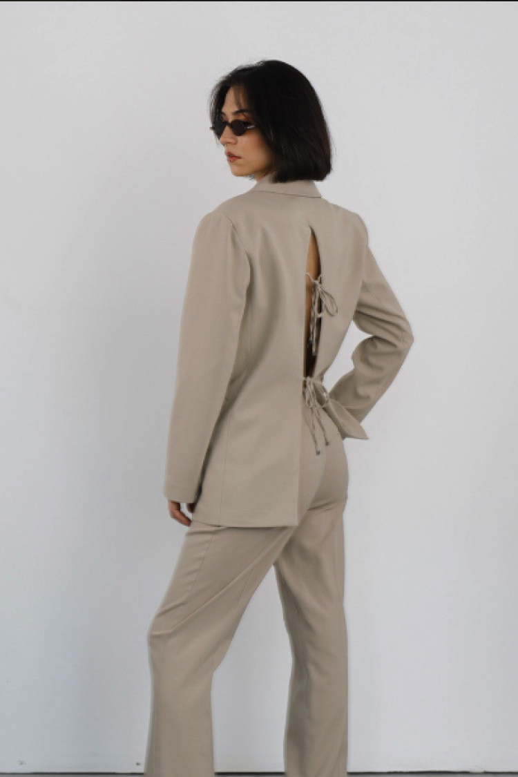 Jacket Laced Back