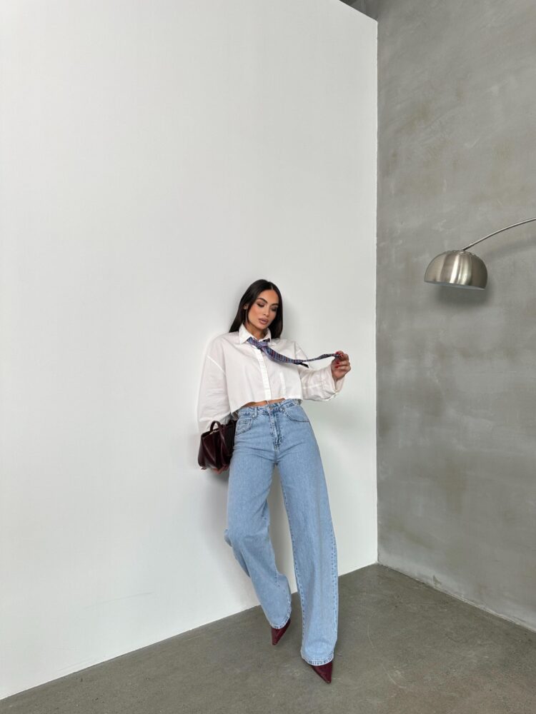 High Waist Leg Length Balloon Cut Barrel Fit Light Blue Jeans