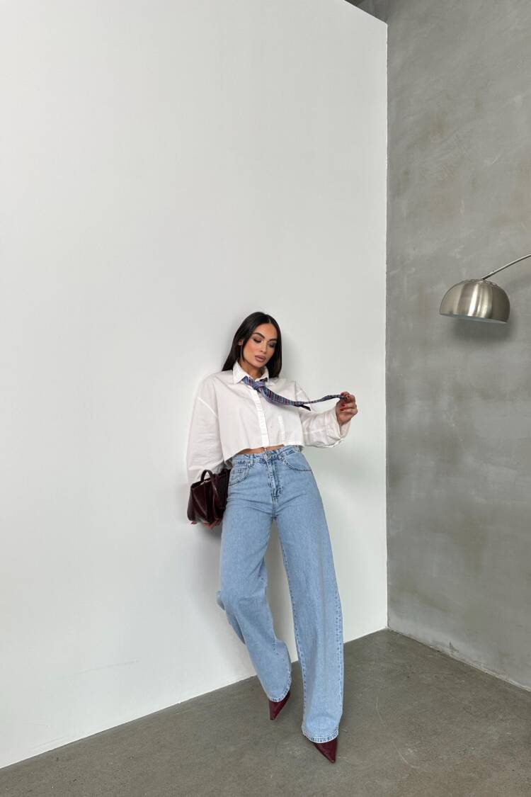 High Waist Leg Length Balloon Cut Barrel Fit Light Blue Jeans