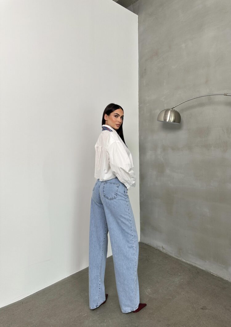 High Waist Leg Length Balloon Cut Barrel Fit Light Blue Jeans