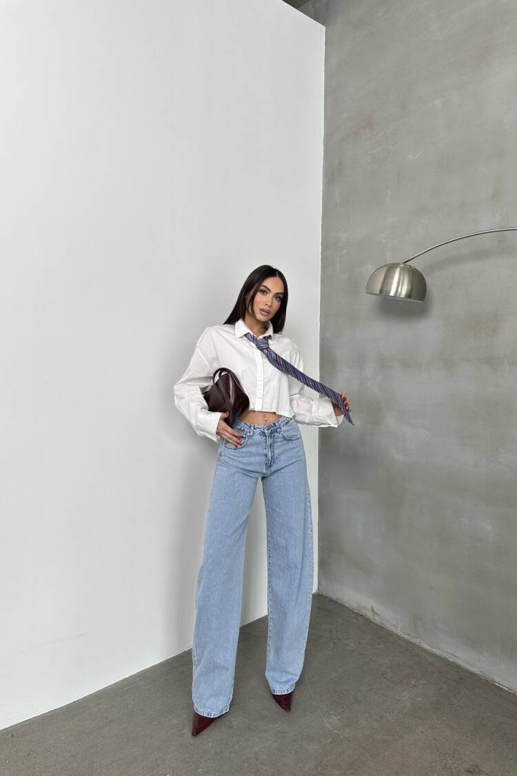 High Waist Leg Length Balloon Cut Barrel Fit Light Blue Jeans