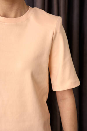 Short Sleeve T-Shirt - Salmon - Qustyle - Globality Store - Women Clothes Wholesale Turkey