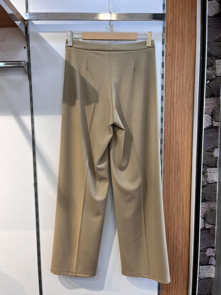 230 Gr Poly Viscose Lycra Metal Button Palazzo Trousers