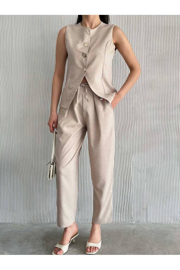 Gold Buttoned Vest Pleated Trousers Set - Beige